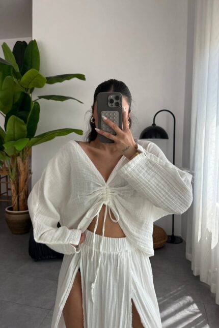 Kelebek Model Müslin Bluz Beyaz