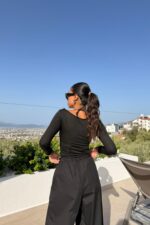 Kayık Yaka Yumuşak Bluz Siyah - Görsel 3