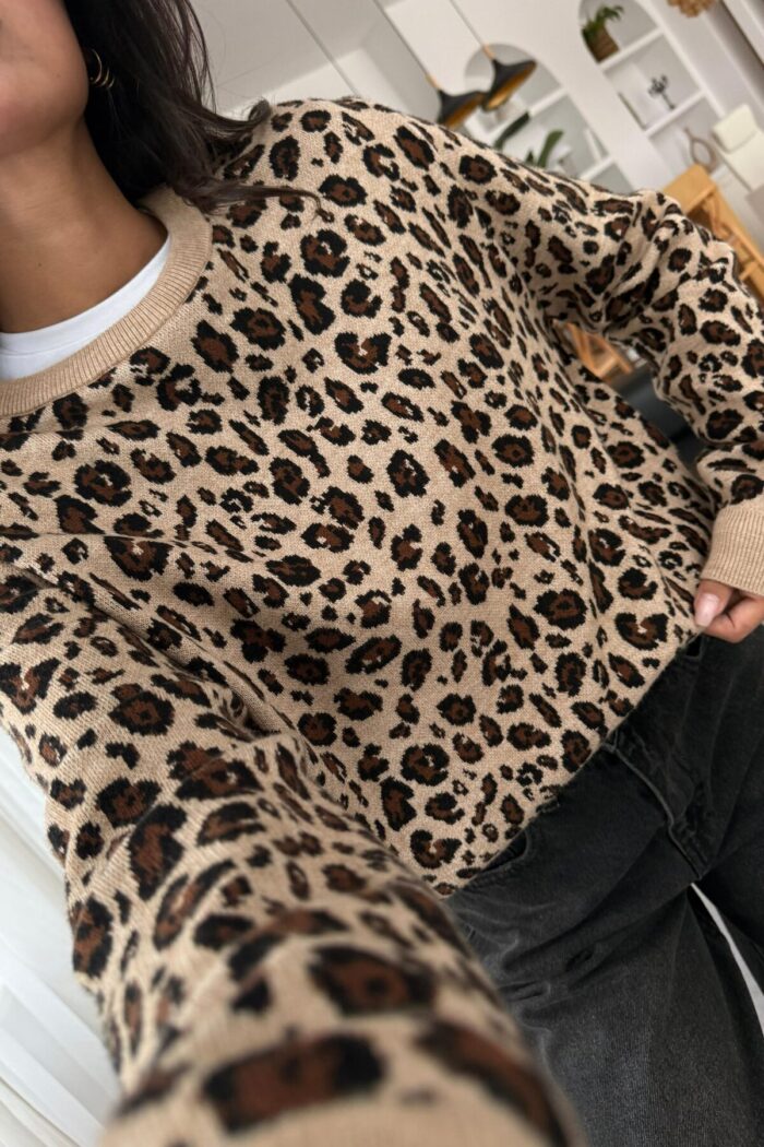 Leopar Desenli Oversize Kazak - Görsel 3