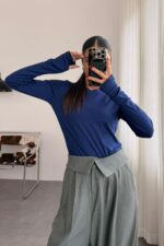 Miya Parmak Geçmeli Bluz Lacivert