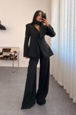 Belden Oturtmalı Blazer Takım Siyah
