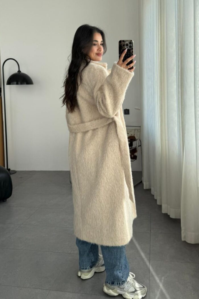 Oversize Uzun Kürk Kaban Bej - Görsel 4