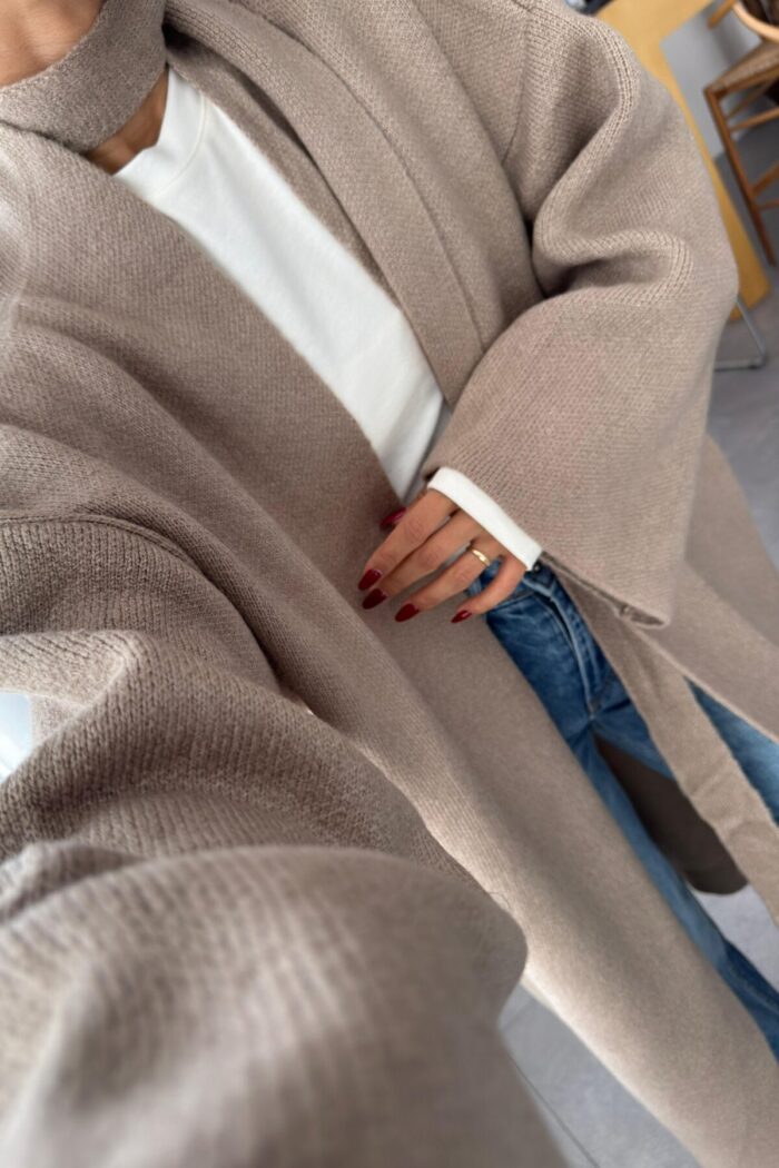 Kuşaklı Oversize hırka Vizon - Görsel 3