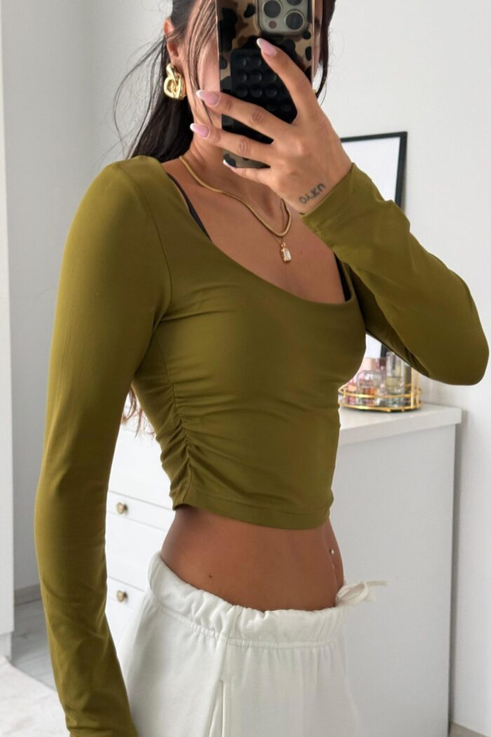 U Yaka Drapeli Crop Yeşil - Görsel 3