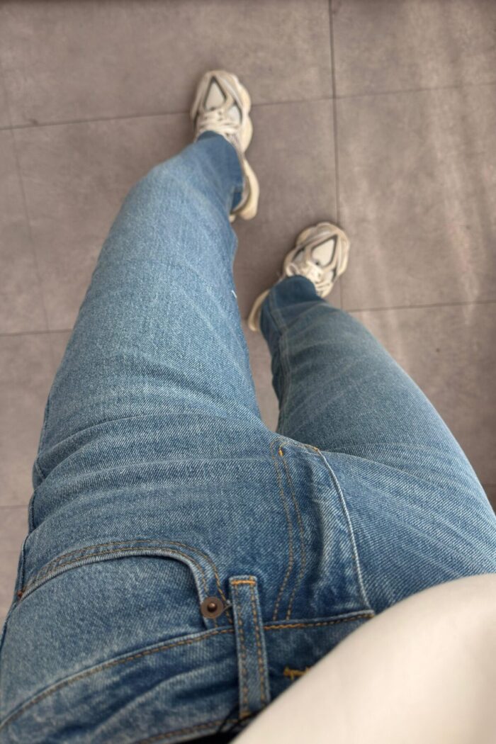 Kesik Paçalı Mavi Slim Fit Jean - Görsel 3