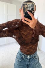 Çiçek Desenli Dantel Bluz Kahverengi - Görsel 2