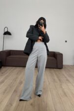 Beyaz Çizgili Pantolon Gri