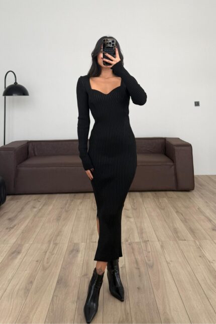 Kalp Yaka Ribana Kumaş Elbise Siyah