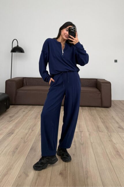 Yakası Fermuarlı Triko Takım Lacivert