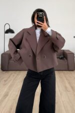 Crep Kumaş Düğmeli Trenç Kahverengi