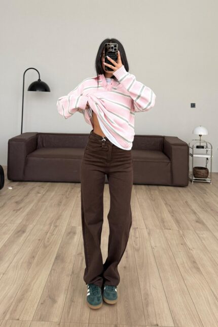 Kesik Paçalı Straight Kahve Jean