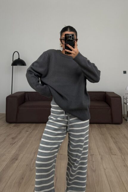 Yumuşak Bisiklet Yaka Triko Kazak Antrasit