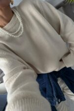 Yumuşak Bisiklet Yaka Triko Kazak Bej - Görsel 3