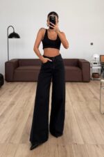 Lily Siyah Eskitme Geniş Paça Jean