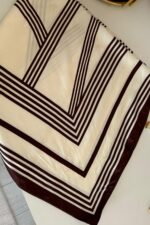 Rim Acı Kahve Eşarp - Görsel 3