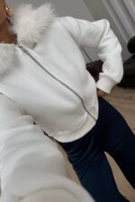 Şapkası Kürklü Hırka Kar Beyaz - Görsel 3