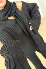 Atkılı V Yaka Triko Takım Siyah - Görsel 3