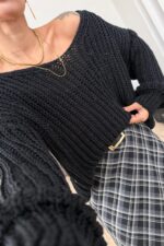 V Yaka Selanik Örgü Kazak Siyah - Görsel 2