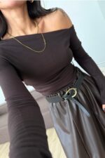 Asimetrik Yaka Uzun Kollu Bluz Kahverengi - Görsel 2