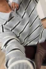 Polo Yaka Çizgili Örgü Kazak Gri - Görsel 2