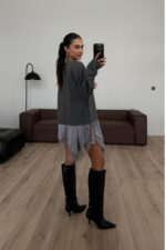 Asimetrik Kesim Güpürlü Bluz Antrasit - Görsel 3