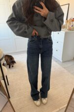 Toni Kesik Paçalı Lacivert Yıkamalı Jean - Görsel 2