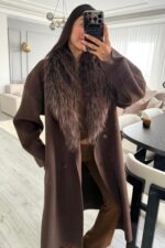 Yakası Kürklü Uzun Kaşe Kaban Kahverengi - Görsel 3