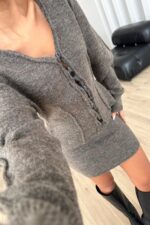 V Yaka Hırka Triko Etek Takım Vizon - Görsel 3