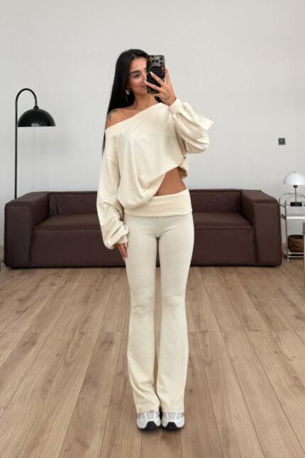 Kayık Yaka Beli Katlamalı Takım Bej