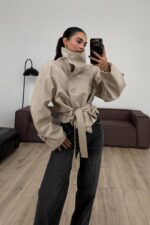 Yumuşak Derili Dik Yaka Ceket Bej