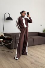 Yakası Fermuarlı Şeritli Modal Takım Kahverengi