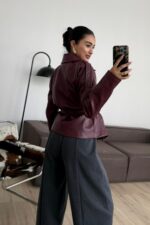 St Beli Kemerli Yumuşak Deri Ceket Bordo - Görsel 3