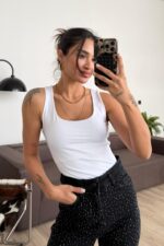 Kare Yaka Atlet Beyaz