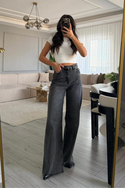 Kesik Paça Antrasit Eskitme Jean