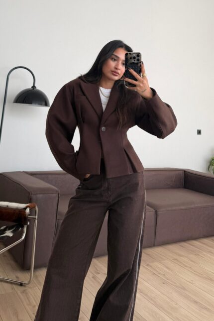 Belden Oturtmalı Kısa Kaşe Ceket Kahverengi