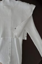 İki Parça Çıtçıtlı Kazak Beyaz - Görsel 2