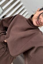 Yarasa Kollu Balıkçı Yaka Triko Takım Kahverengi - Görsel 3