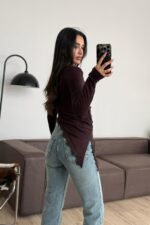 Kayık Yaka Dantel Detaylı Bluz Kahverengi - Görsel 3