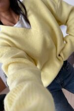 V Yaka Pinterest Yumuşak Kazak Sarı - Görsel 3