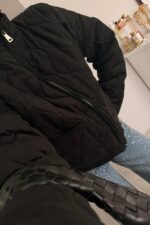 Kanguru Cepli Kapitone Kısa Mont Siyah - Görsel 2