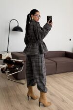 Beli Lastikli Ekose Desenli Takım Vizon - Görsel 4