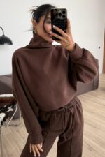 Yarasa Kollu Balıkçı Yaka Triko Takım Kahverengi - Görsel 2