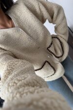 Çıtçıtlı Peluş Ceket Bej - Görsel 2