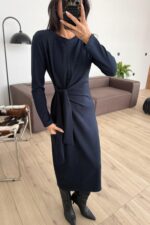 Belden Bağlamalı Önü Dikişli Uzun Elbise Lacivert - Görsel 2