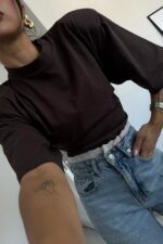 Vatkalı Pens Detaylı Tişört Kahverengi - Görsel 2