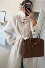 Sakallı Dik Yaka Kaban Ekru - Görsel 2