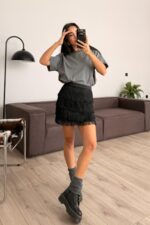 Püsküllü Saten Etek Siyah