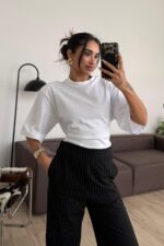 Vatkalı Pens Detaylı Tişört Beyaz