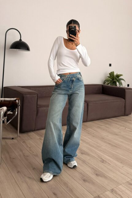 Beli Çapraz Düğmeli Wide Leg Jean