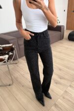 Önü Taşlı Straight Siyah Jean - Görsel 2